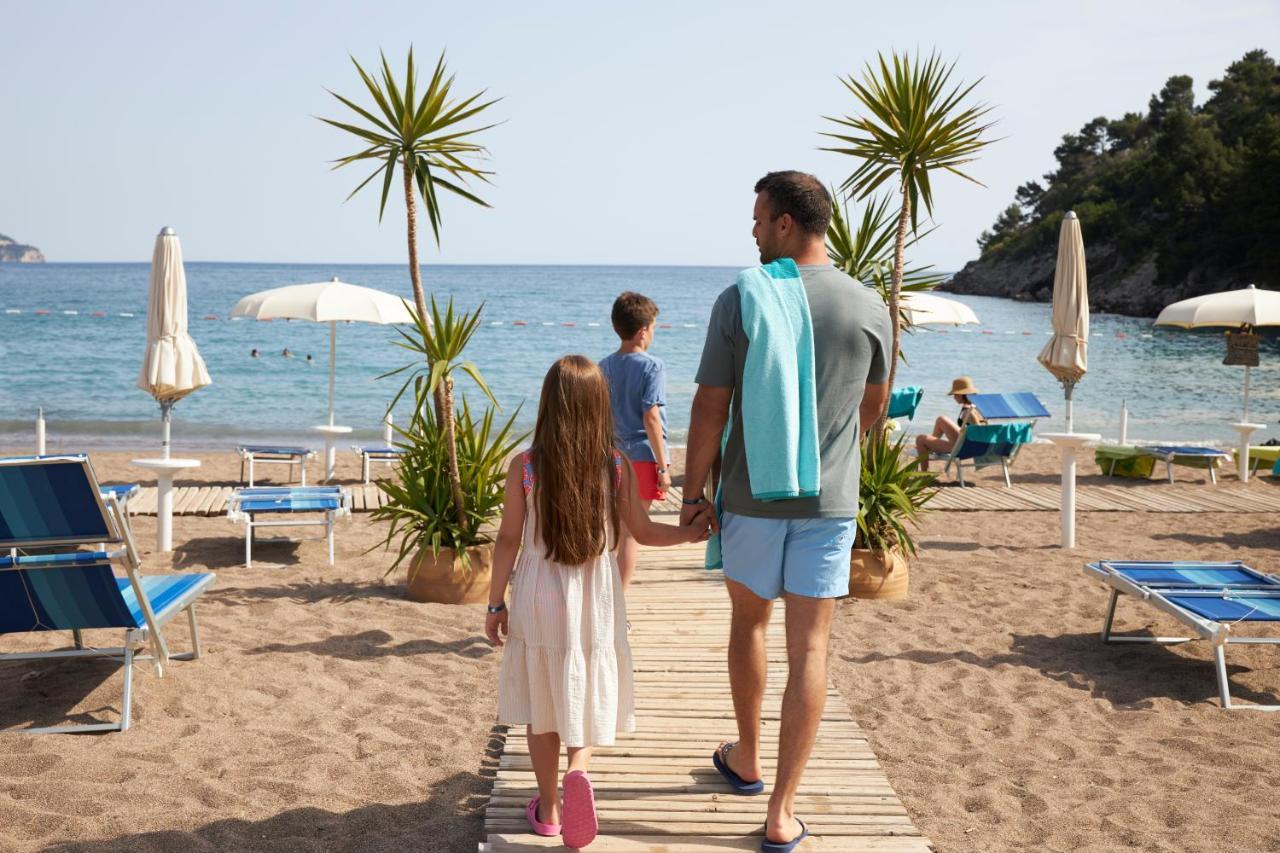 Iberostar Waves Bellevue All Inclusive Bečići Εξωτερικό φωτογραφία