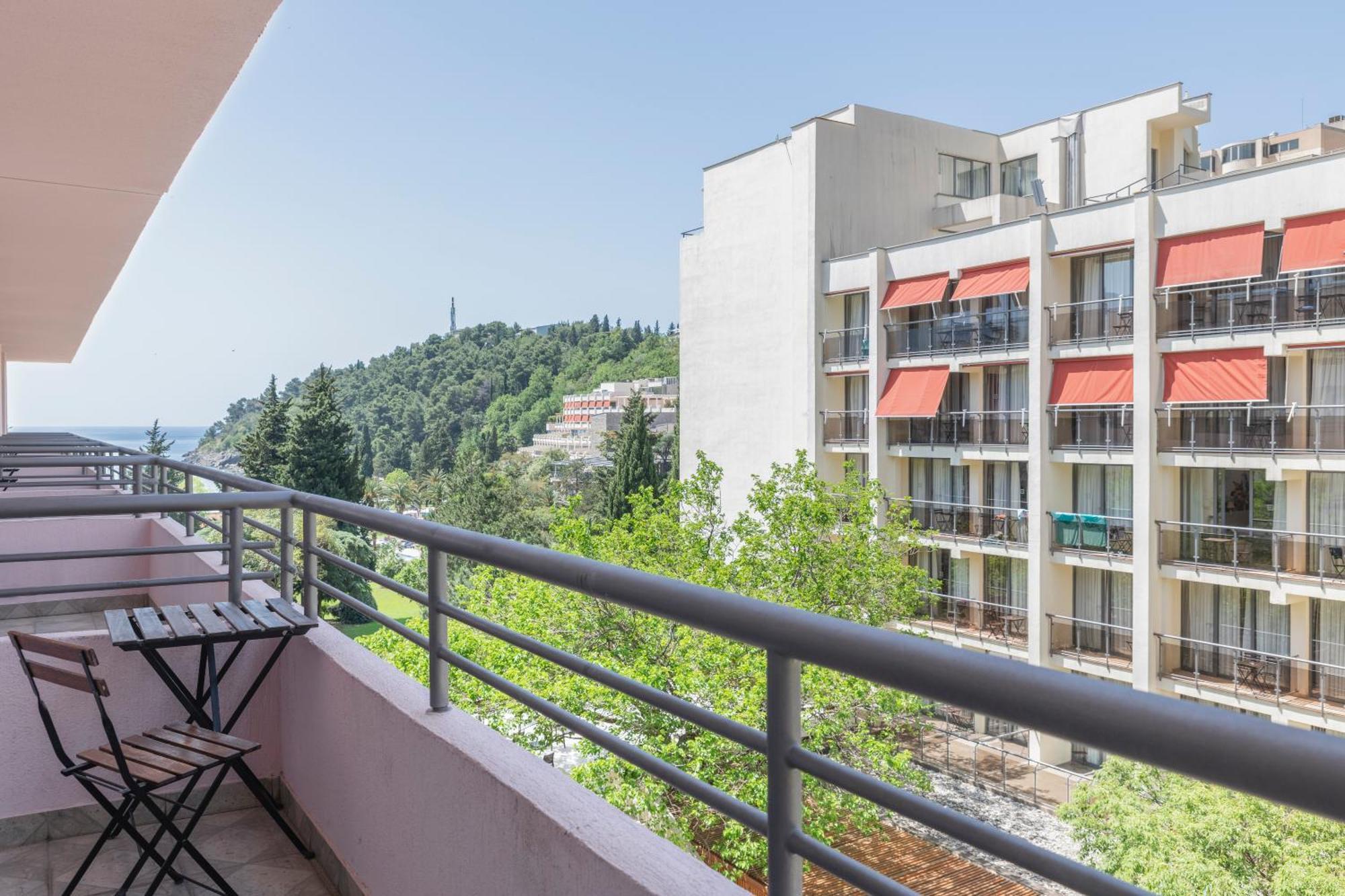 Iberostar Waves Bellevue All Inclusive Bečići Εξωτερικό φωτογραφία